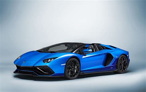 Lamborghini To Send Aventador Off With Ultimae Special Editions