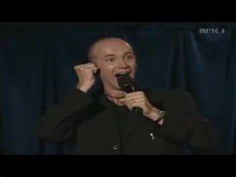 This is club gigs together with other comedians. Dagfinn Lyngbø Om å sove - YouTube