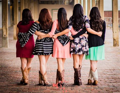 Four Blessings Photography Best Friends