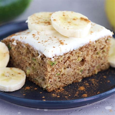 Banana Walnut Cake With Cream Cheese Frosting Banana Cake Cookies