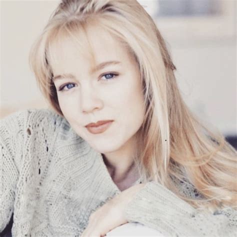 Pin By Maamee On The Quintessential 90s In 2021 Jennie Garth Beverly