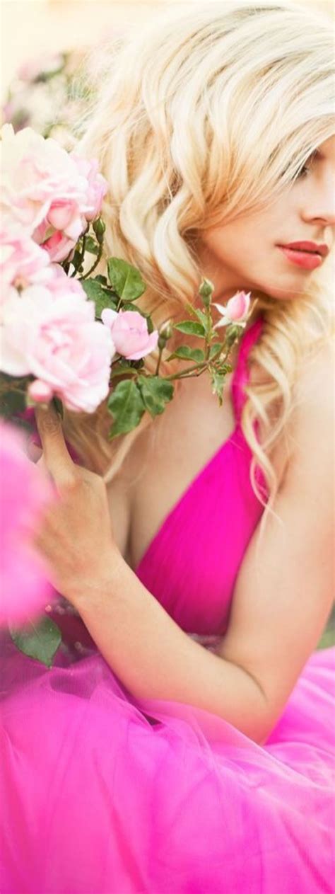 🔆gemart pink fashion editorial beauty accessorize fashion