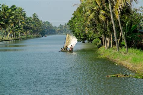 Backwaters Of Kerala Kerala Tourism