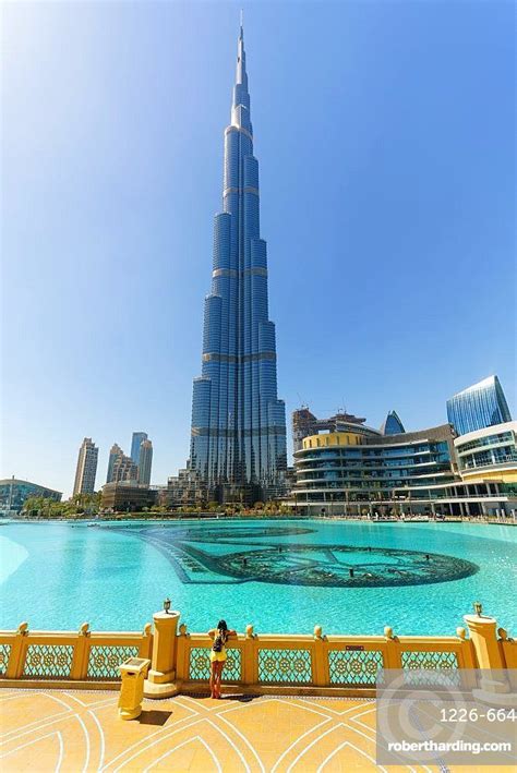 Learn more about our commitment to cleanliness and safety measures. Burj Khalifa y Dubai Mall, Downtown, Dubai, Emiratos ...