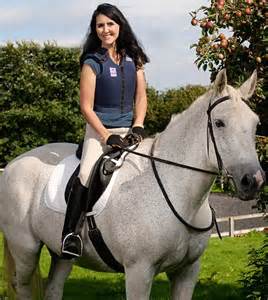 Hypnosis After Developing A Phobia Of Her Beloved Horse Liz Jones Was