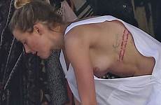 amber heard nude slip nip tits oops fappening sexy boob naked bare hot her adult leaks panties garage thefappening paparazzi