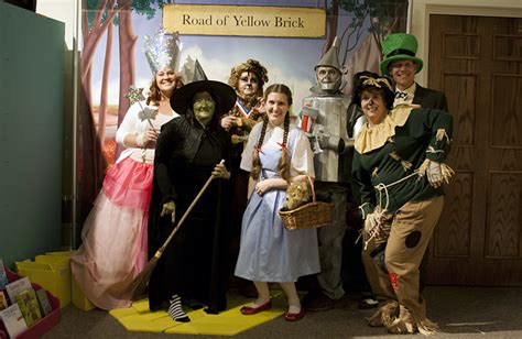 Oz is made up of four divisions that surround the emerald city in the center. Museum Staff dressed as characters from Wizard of Oz ...