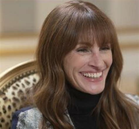 Julia Roberts Talks How Leave The World Behind Blends Themes