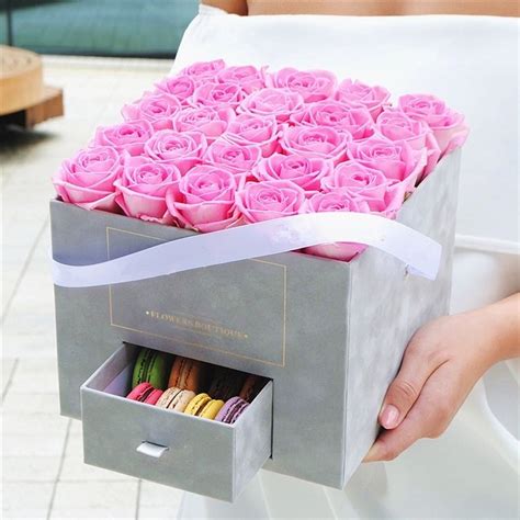 Bookblock create customisable notebooks, greeting cards and gift boxes for all occasions. Velvet paper solid cardboard square flower gifts box with ...