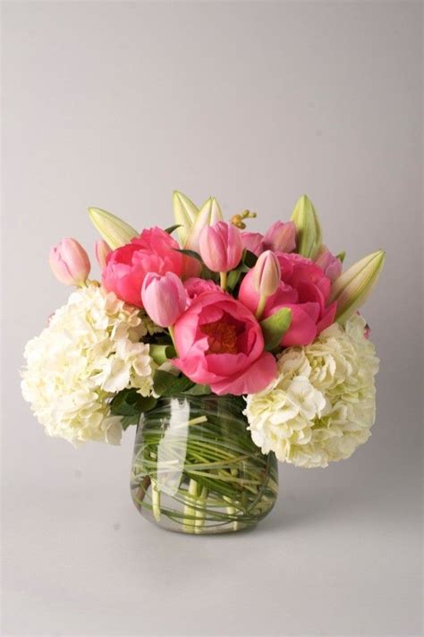 Roses Lilies Tulips And Berries Flower Centerpieces Flower