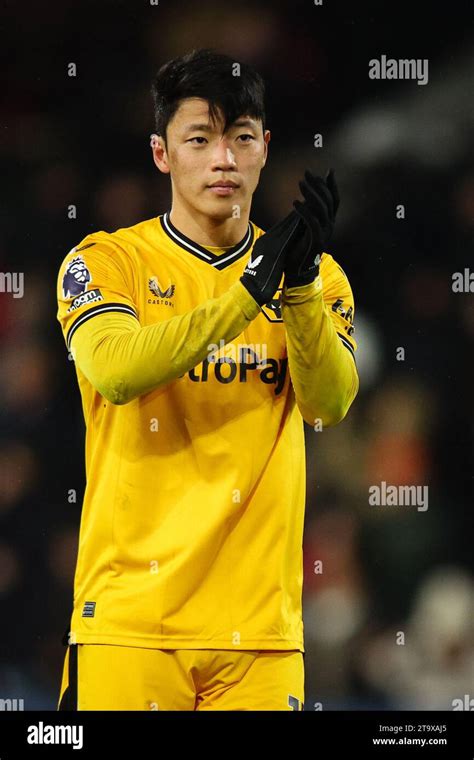 London Uk 27th Nov 2023 Hwang Hee Chan Of Wolverhampton Wanderers