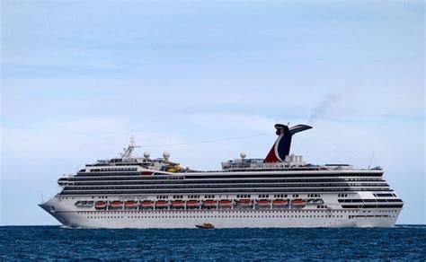 A Jealous Threesome Caused This 60 Person Brawl On Carnival Cruise Us