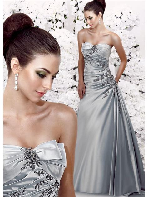 Zuverlässig formen sie die brust, ohne sich gleich zu verraten. Sommer Brautkleid Online Blog: Die Tradition des ...