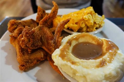 Maybe you would like to learn more about one of these? The 5 best soul food spots in New York City | Hoodline