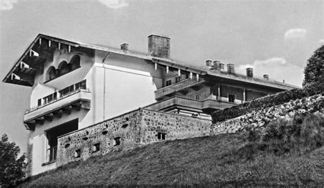 Sotheby's als makler für spitzenimmobilien. Unseen pictures from Hitler's Berghof in ruins in ...