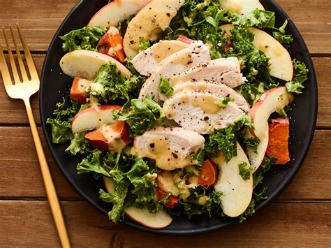 Here S How To Make A Salad That Will Actually Satisfy You And Keep You