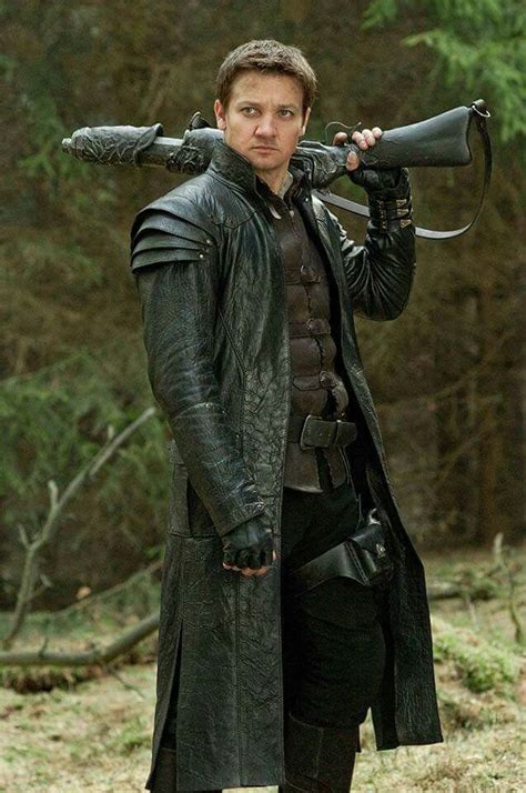 Jeremy Renner In Hansel And Gretel Witch Hunters 2013 Homens