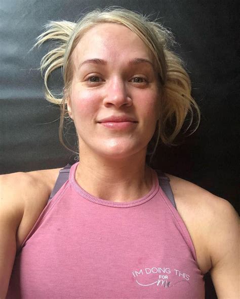 Celebrities Flaunting Bare Faces In Makeup Free Selfies