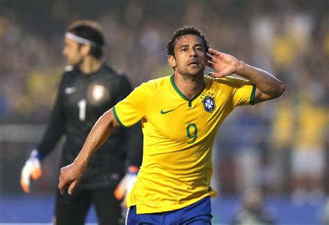 4 de agosto de 2017 15:09:29 — 4 de lutando pelo 12º título, a equipe enfrentará a sérvia, neste sábado, às 4h (horário de brasília). Fred marca, responde vaias e Brasil vence Sérvia no ...