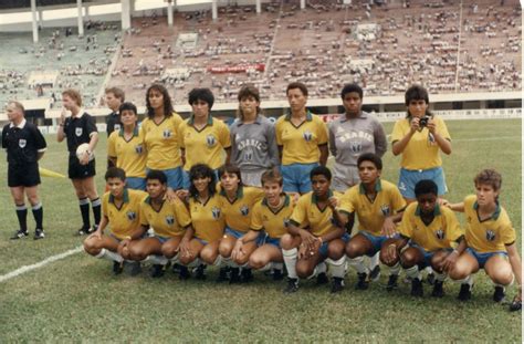 Troféus Do Futebol Seleção Brasileira De Futebol Feminino E Sua História