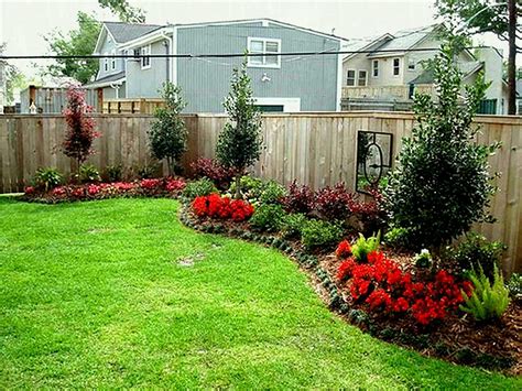 Simple House Front Garden Ideas