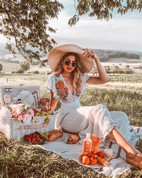 What To Wear To A Picnic In Summer Dresses Images 2022