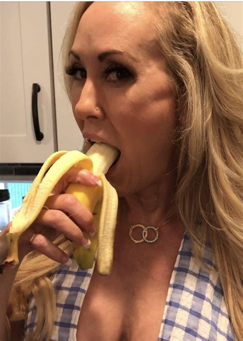 Tw Pornstars Brandi Love Twitter I See What Youre Thinking