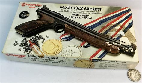 Lot Vintage Crosman Model Medalist Single Shot Pellet Pump Action Pistol W Box