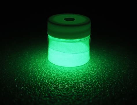 Phosphorescent Glow in the Dark Powder Pigment - Green | GLO Effex