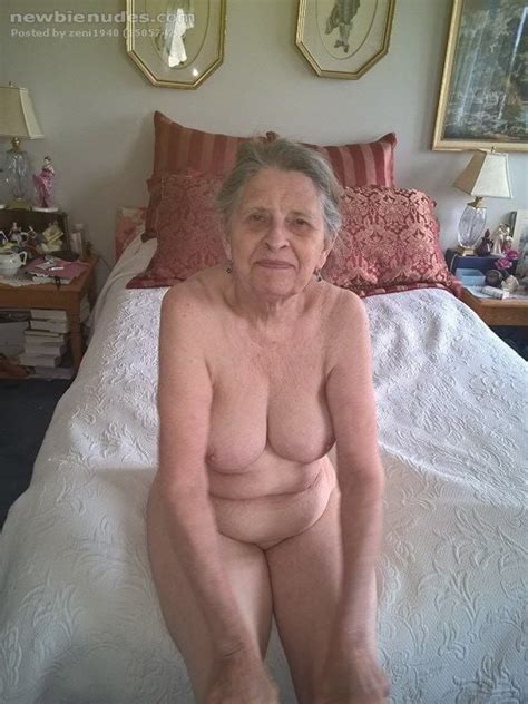 Naked Grannies Pics Xhamster
