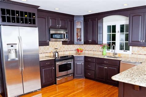 They can increase your storage space, open the door for dazzling displays or give your space a it may cost less, but having a gap between your uppers and the ceiling can interrupt the flow of your cabinet design. Should Kitchen Cabinets Reach The Ceiling? - Kitchen Seer