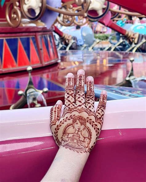 25 Short Mehndi Designs For Small Hands Kids And Adults