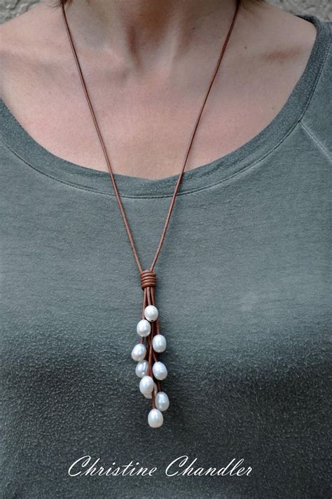 Pearl And Leather Necklace Pearl And Leather Lariat Etsy De