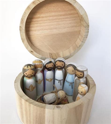 nativity wooden peg dolls set complete with wooden box for etsy in 2020 peg dolls wooden
