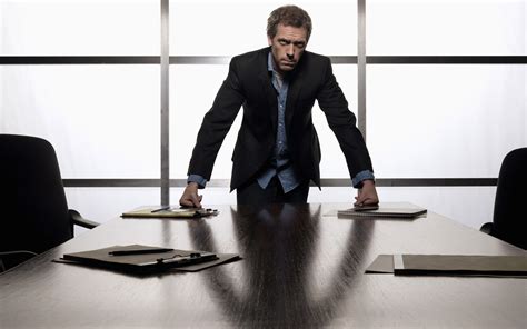 Wallpaper Sitting Table Gentleman Jacket Standing Hugh Laurie