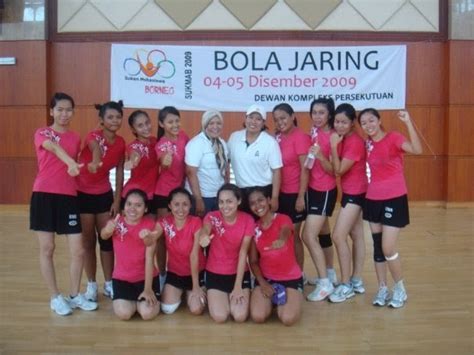 Penubuhan persatuan bola jaring malaysia (pbjm) oleh mempertingkatkan dan memantapkan mutu permainan bola jaring di malaysia menerusi program pembangunan untuk atlet dan kepegawaian. what a wonderful world: Bola Jaring