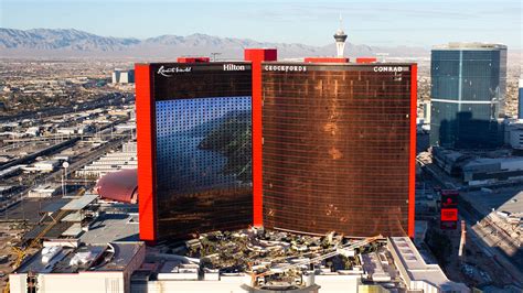 Resort World Las Vegas Pool Pool Review Condé Nast Traveler
