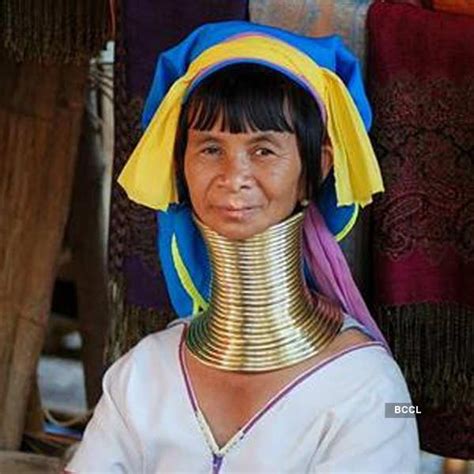 Sharpening Of Teeth Women In Indonesias Mentawai Tribe Of West