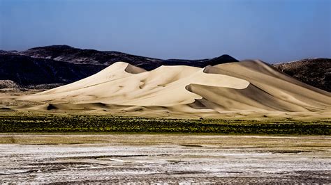 The Loneliest Road On Earth Sand Mountain Nevada On Behance