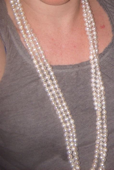 Mommie Of 2 Endless Pearl Necklace Review