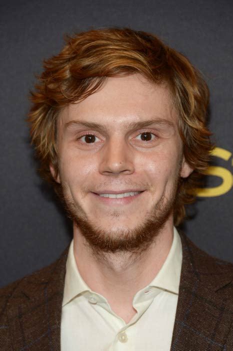 After this, he appeared in commercials and starred in several tv series. Evan Peters Height, Weight, Age, Body Statistics - Healthy ...