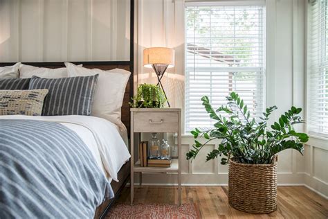 Vintage French Soul ~ 35 Stunning Magnolia Homes Bedroom Design Ideas