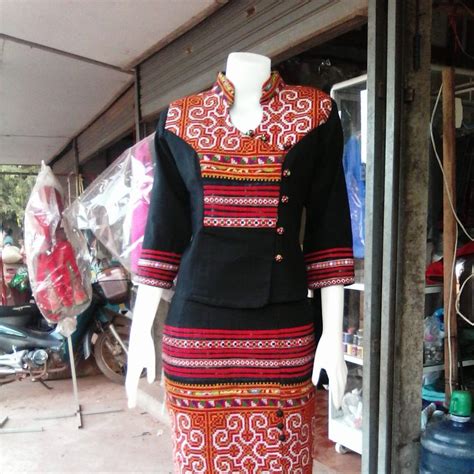 khaub-ncaws-hmoob-suav-khaub-nxaws-hmoob-suav-full-set-of-hmong-clothing-shipping-facebook