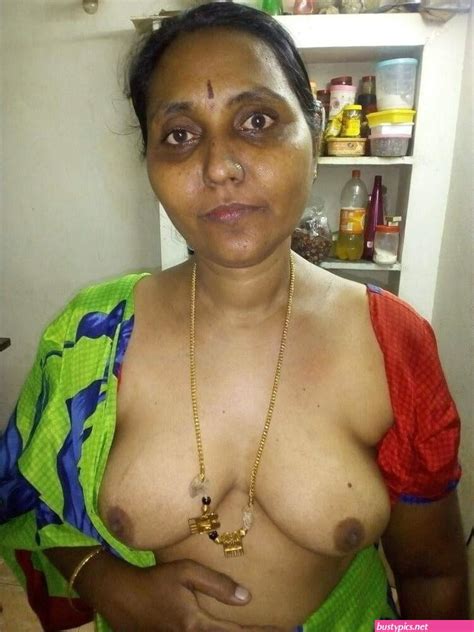 Tamil Village Aunty Naked Busty Porn Pics