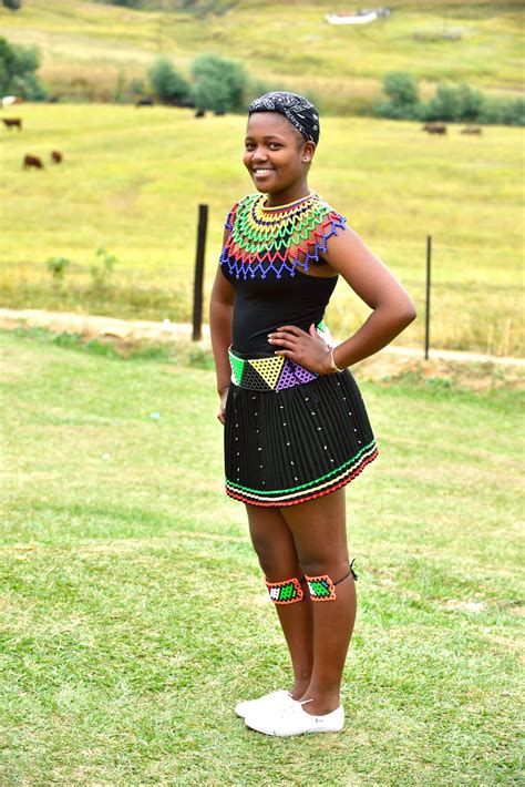 Zulu Culture Kwazulu Natal South Africa Zulu Women African Women African Fashion