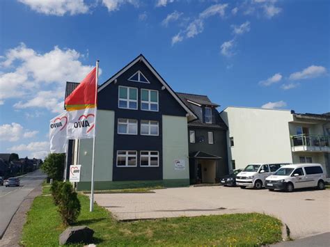 Das günstiges ferienhaus am rennsteig nahe brotterode im thüringer wald in schöner lage und im natürlichen blockhaus / naturstammhaus stil. Stadt Neuhaus am Rennweg - AWO-Kinderheim "Haus am Rennsteig