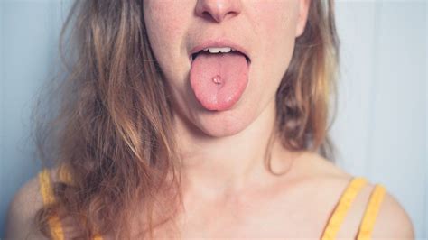 Tongue Splitting Surgeons Warn Of Serious Health Risks Bbc News