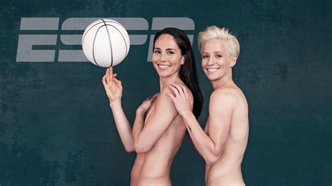 Sue Bird And Megan Rapinoe Are First Same Sex Couple On Cover Of Espn Body Issue Chicago Tribune