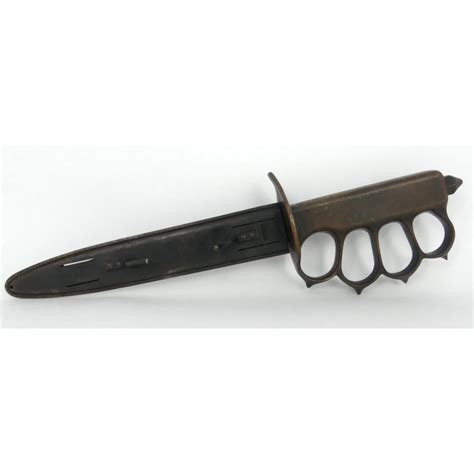 Wwi Model 1918 Trench Knife W Scabbard By Lf And C