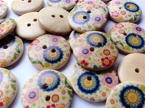 Multicolor Floral Wood Painted Sewing Scrapbooking Buttons Etsy